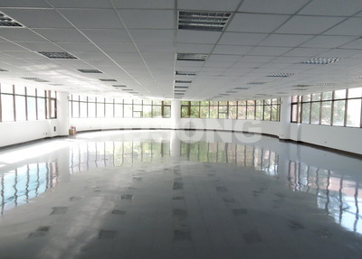 五股工業區廠辦大樓